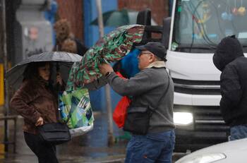 Meteorólogo Gianfranco Marcone aclara el pronóstico de lluvias: “Yo dudo que en Santiago tengamos ni siquiera un chispeo, al menos por ahora”