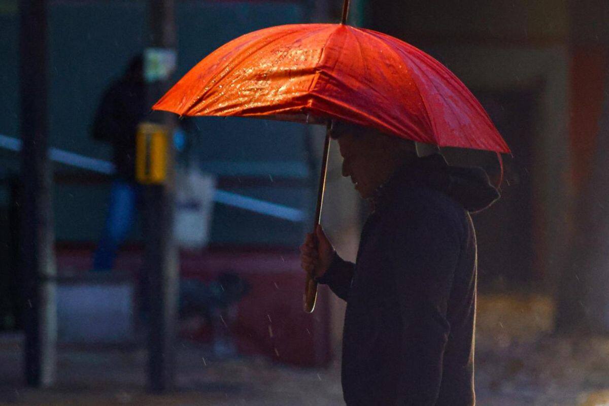 Este día lloverá en Santiago.
Créditos: Aton.