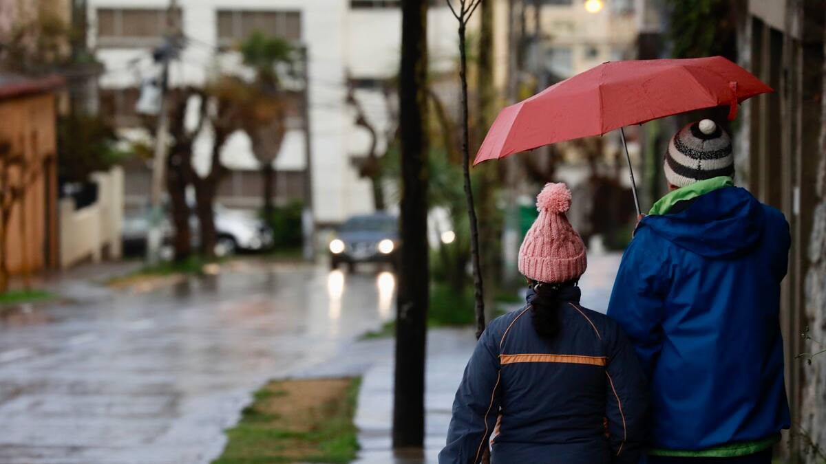 ¿Hasta qué hora lloverá en la Región Metropolitana?
