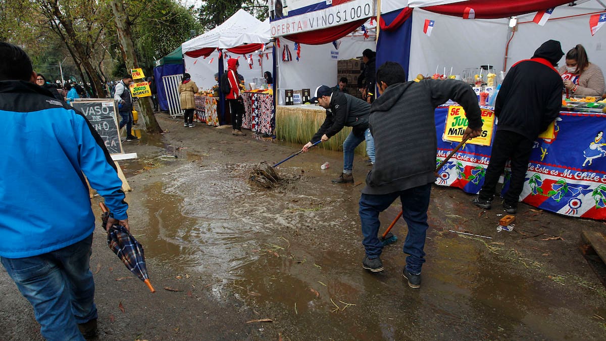 ¿Habrá lluvia en la Región Metropolitana?: DMC entregó nuevo pronóstico del tiempo para este fin de semana