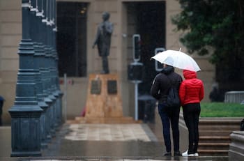 ¿Cuándo volverán las lluvias en Santiago? meteorólogo Eduardo Sáez tiene la respuesta