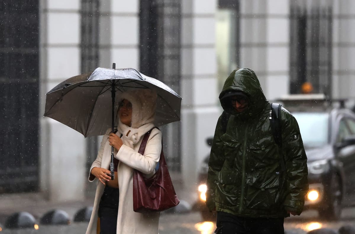 Vuelve la lluvia a Santiago: Jaime Leyton confirma cuándo llegarán las precipitaciones a la capital