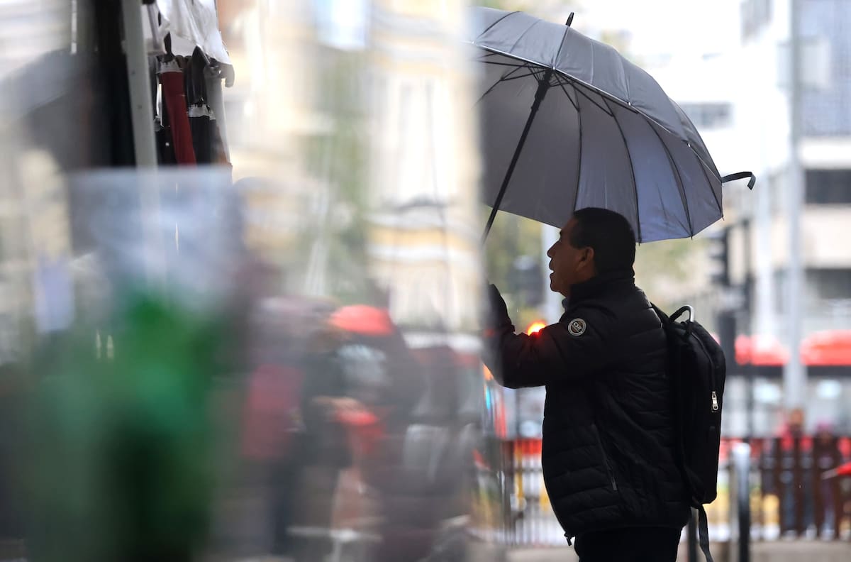 La lluvia más potente del 2026 llega a Santiago este miércoles: a qué hora empieza y cuándo será el peak