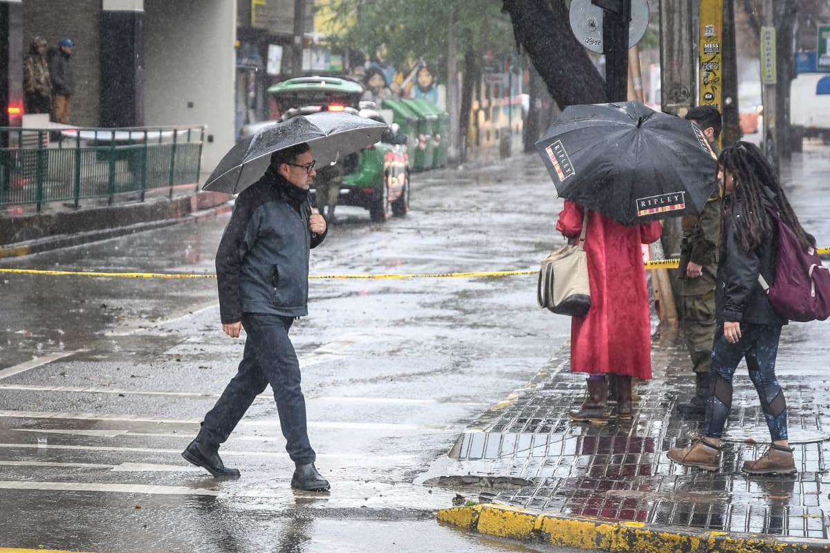 Las primeras precipitaciones comenzarían a caer durante la madrugada de este domingo. Créditos: José Veas/Aton Chile.