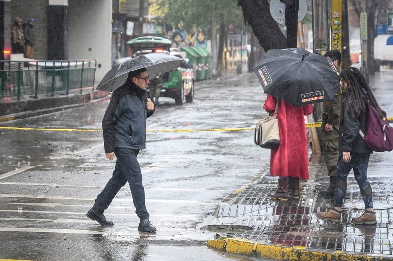 Las primeras precipitaciones comenzarían a caer durante la madrugada de este domingo. Créditos: José Veas/Aton Chile.