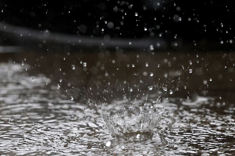 Se espera que durante el evento caigan cerca de 3,6 milímetros en los sectores más afectados. Créditos: Jonnathan Oyarzun/Aton Chile.