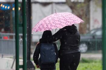 Michelle Adam advierte por nuevo sistema frontal: “Es una lluvia fuerte, intensa y además se aprecia que está acompañada de nieve”