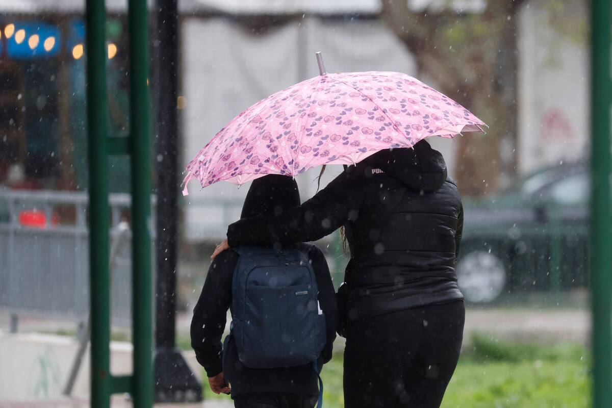 De acuerdo al pronóstico de la DMC, la jornada tendrá precipitaciones en 10 zonas del país.