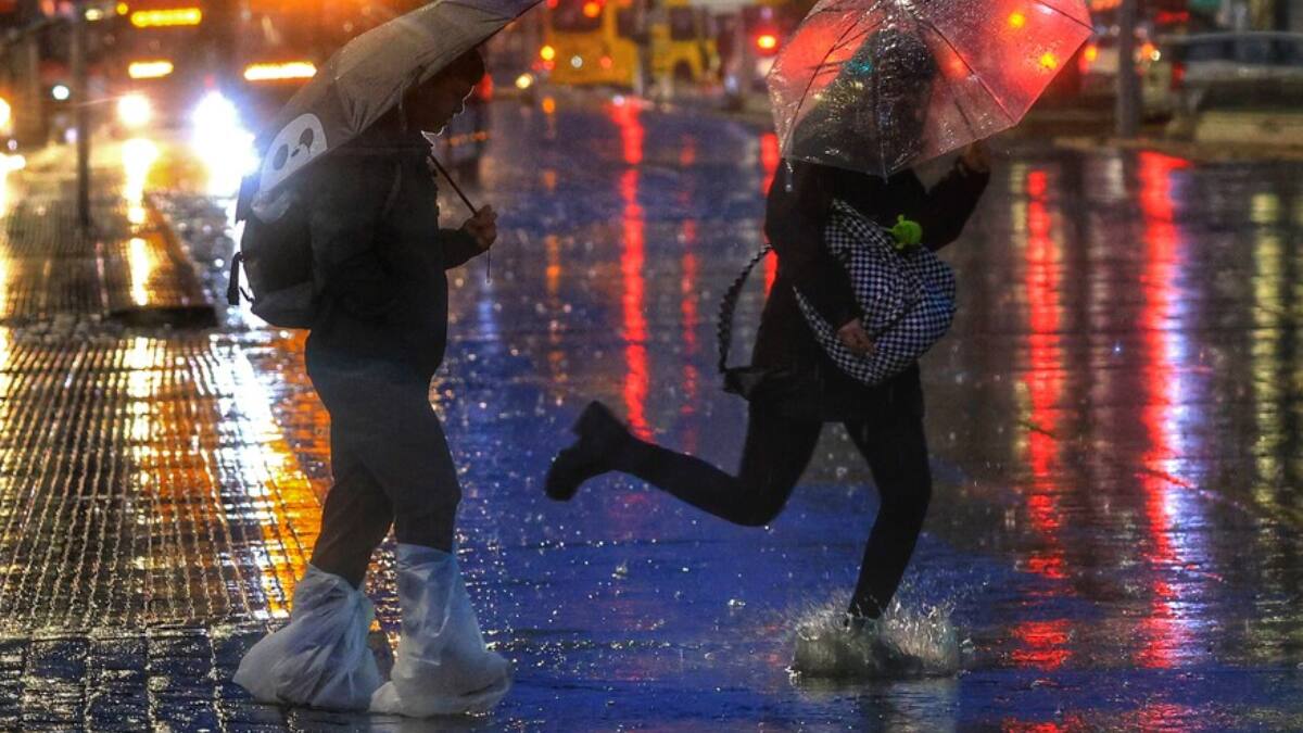 Pronostican abundantes lluvias en el sur de Chile debido a río atmosférico extremo