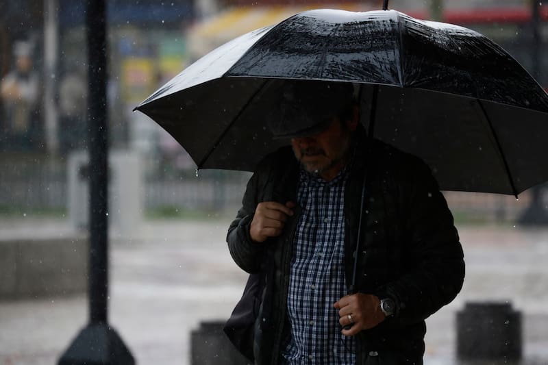 Según lo informado por el ECMWF, el evento será uno de baja intensidad en la zona central. Créditos: Raul Zamora/Aton Chile.
