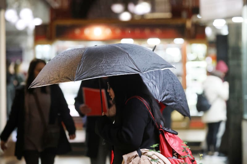 Las precipitaciones llegarán además con posibles tormentas eléctricas y un notorio descenso en las temperaturas. Créditos: Jonnathan Oyarzun/Aton Chile.