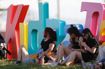 Lollapalooza Chile 2023: Cómo y dónde acreditar a los padres y niños en el Kidzapalooza