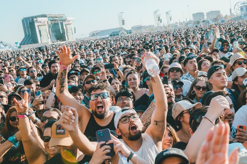 relevó los horarios de las bandas.