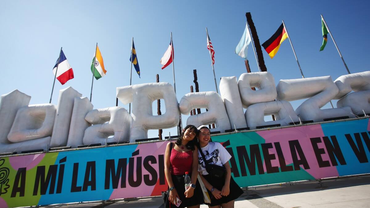 “Después de tantos rumores me sentiría decepcionado si no viene Deftones”: Influencers musicales predicen lineup de Lollapalooza Chile 2026