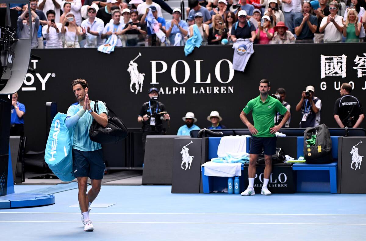 VIDEO | Máxima crueldad: el momento en que Musetti se retira del Australian Open cuando vencía a Novak Djokovic