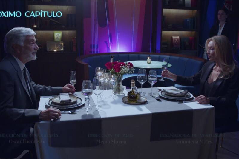 Raimundo y Miranda reservará todo un restaurante para él y su secretaria.