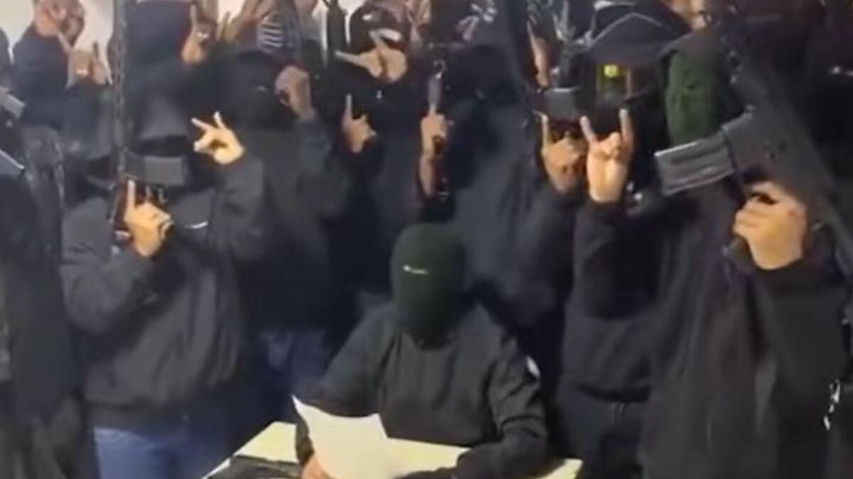 ¿Quienes son Los Lobos?: La peligrosa organización criminal ecuatoriana que está llegando a Chile