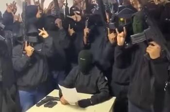 ¿Quienes son Los Lobos?: La peligrosa organización criminal ecuatoriana que está llegando a Chile