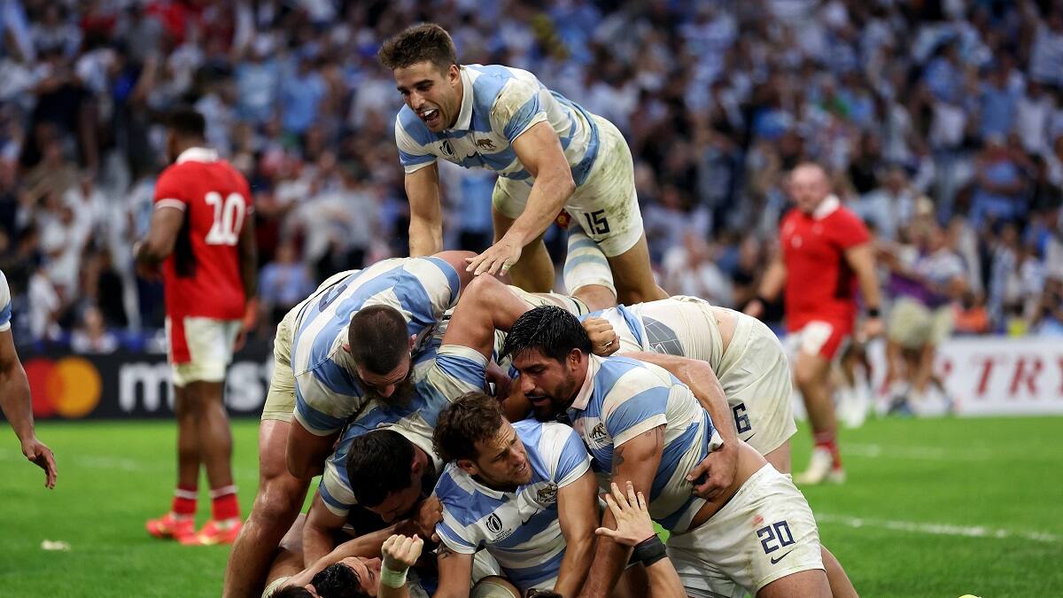 ¡Lo comparan con Dibu Martínez! El tackle milagroso que salvó a Los Pumas en el Mundial de Rugby
