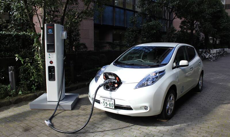 Los cargadores domiciliarios y las electrolineras deben ser cada vez más comunes.
