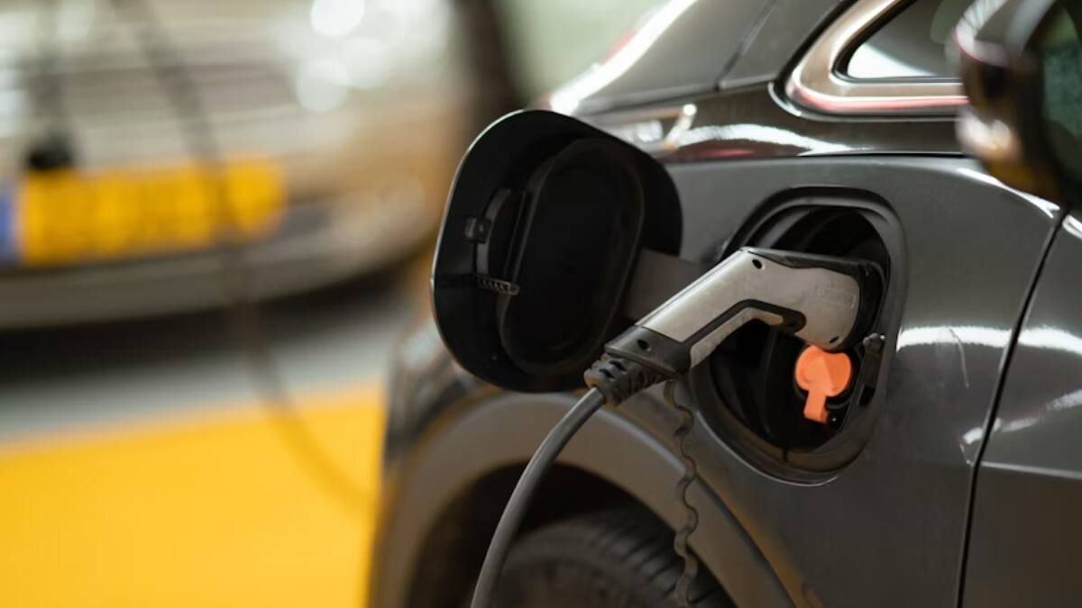 Permiso de circulación será obligatorio para vehículos eléctricos: ¿Cuánto deberán pagar?