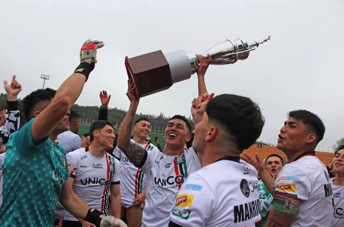 VIDEO | Una fiesta: así fue la celebración de Lota Schwager tras ser campeón en Tercera B