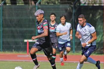 VIDEO | Picante clásico del fútbol chileno terminó con 4 expulsados