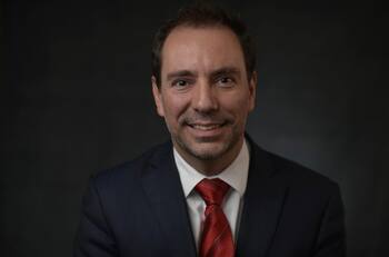 ¿Quién es Louis de Grange, ministro de Transportes del Gobierno de Kast, que sufrió un intento de ataque con bomba?