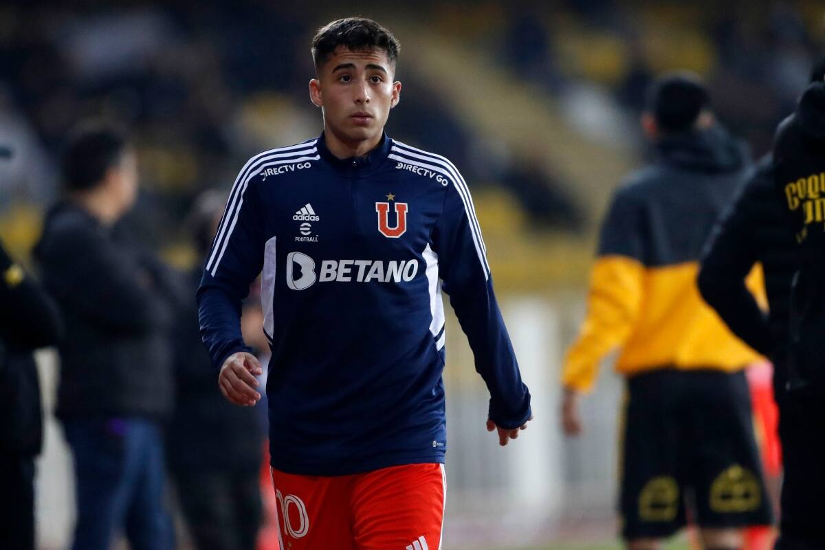 jugador de Universidad de Chile. Foto: Aton