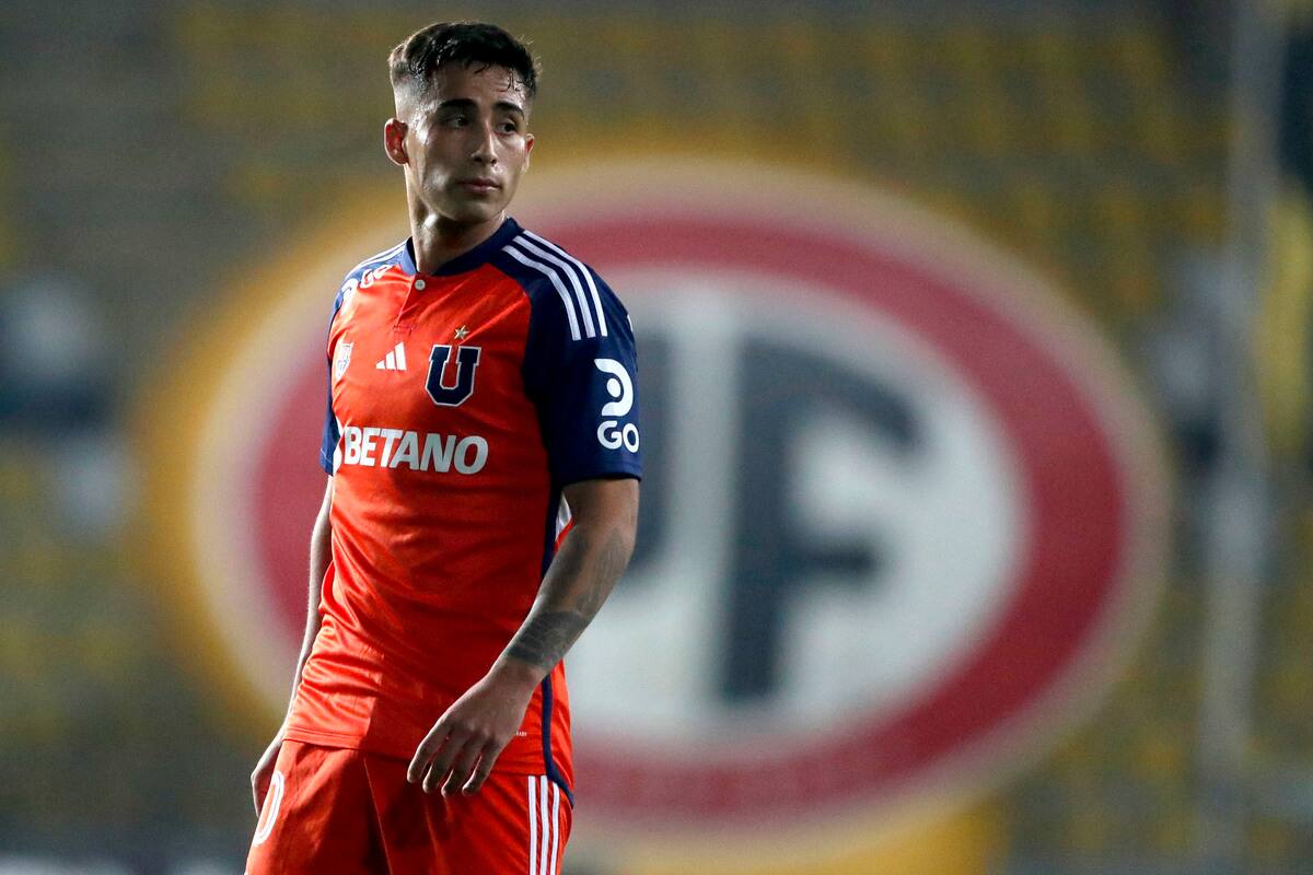 Lucas Assadi se perderá el partido ante Cobresal por la fecha 14 del Campeonato Nacional. Crédito: Agencia Aton.