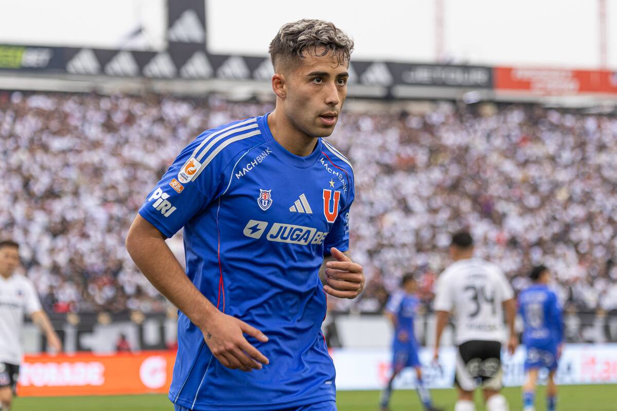 mediapunta de Universidad de Chile. Foto: Felipe Escobedo