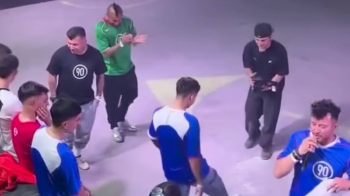 VIDEO | La acción de Lucas Assadi que provocó los aplausos de Arturo Vidal, Gary Medel y Lucas Cepeda