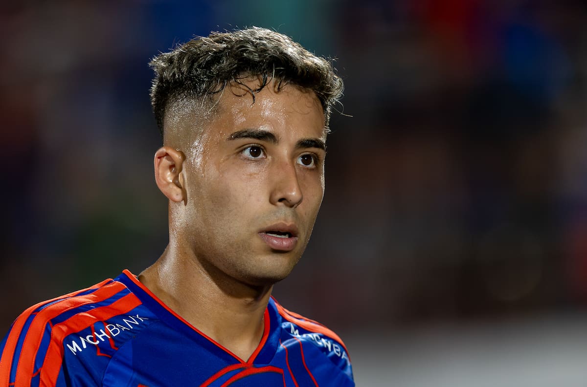 La confesión de Lucas Assadi que enciende las alarmas en la U: “Molesta bastante”