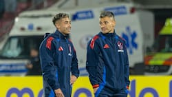 Atlético Mineiro le propina un golpe involuntario a Lucas Assadi en la U