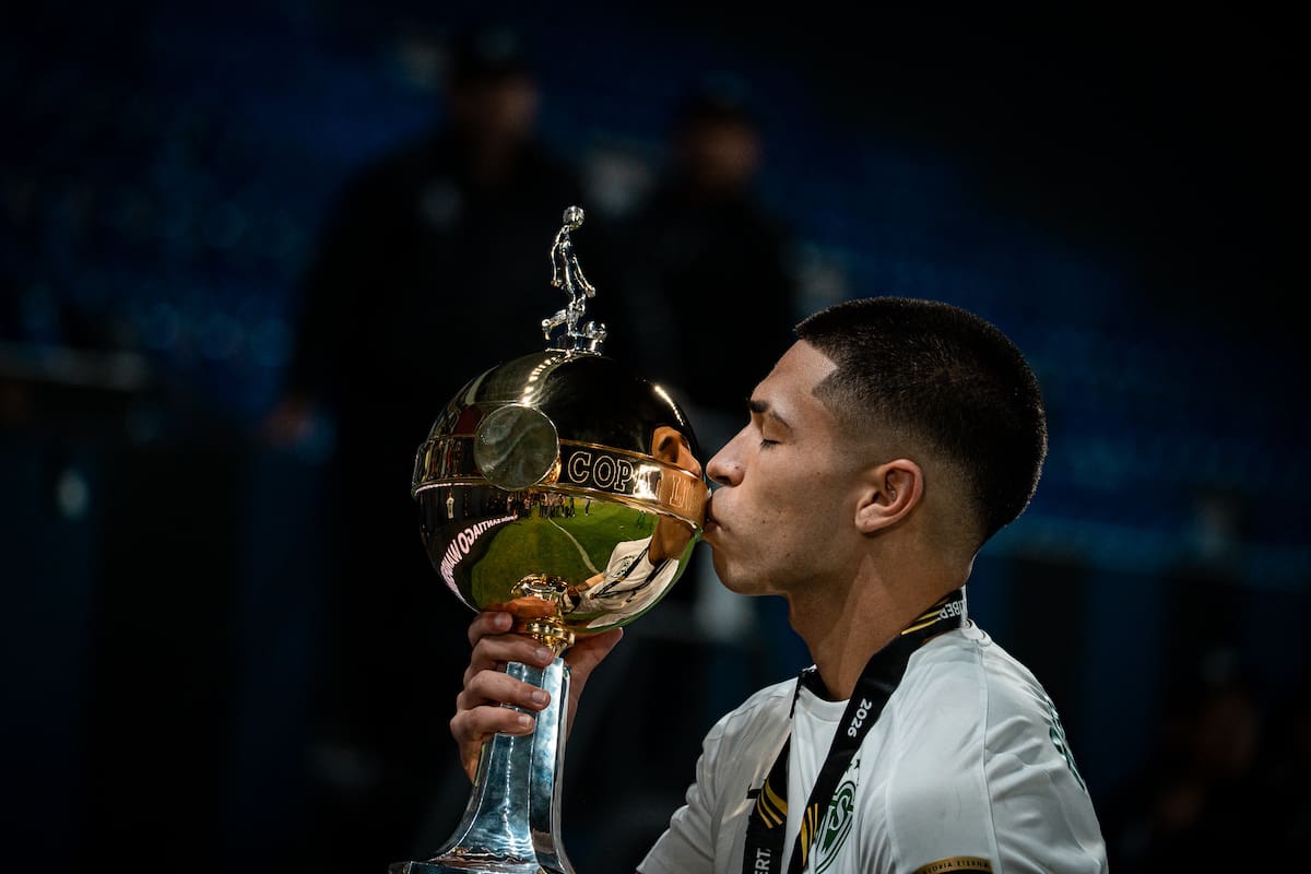 El volante de Santiago Wanderers reveló que, como plantel, el objetivo siempre fue conseguir la Copa Libertadores. Foto: @Conmebol.