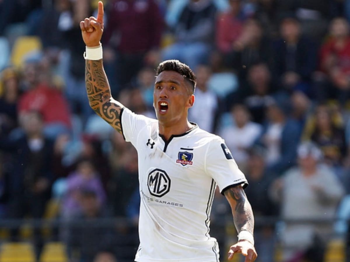 El exdelantero albo sostiene que Colo Colo puede hacer más que una buena presentación a nivel continental el año de su centenario.