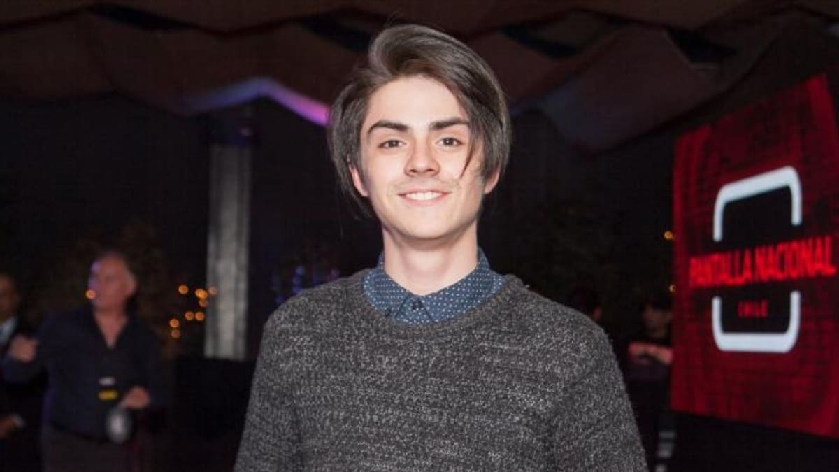 ¿Qué fue de Lucas Bolvarán, recordado actor de la serie Los 80 y acusado por ser “papito corazón”?