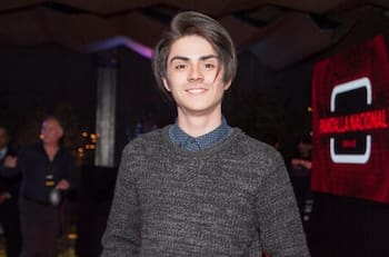 ¿Qué fue de Lucas Bolvarán, recordado actor de la serie Los 80 y acusado por ser “papito corazón”?