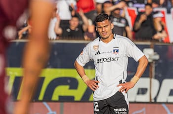 Ya es oficial: Lucas Cepeda se va de Colo Colo y le deja 2.2 millones de dólares al club