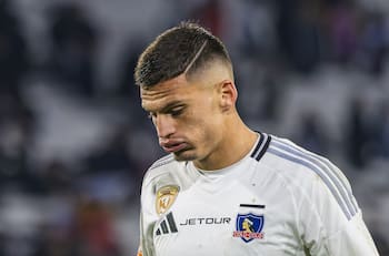 De sonar en Europa a estar sin ofertas: el incierto futuro de Lucas Cepeda en Colo Colo