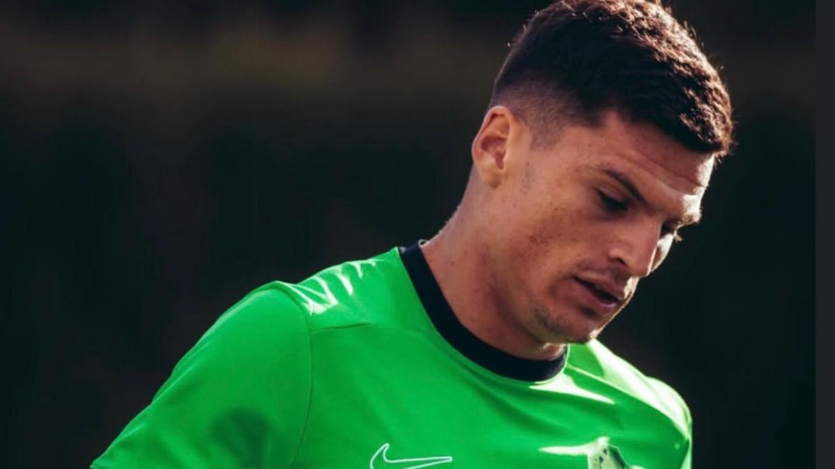 Elche se salvó pero Lucas Cepeda no fue ni a la banca en la “final por el descenso” en España