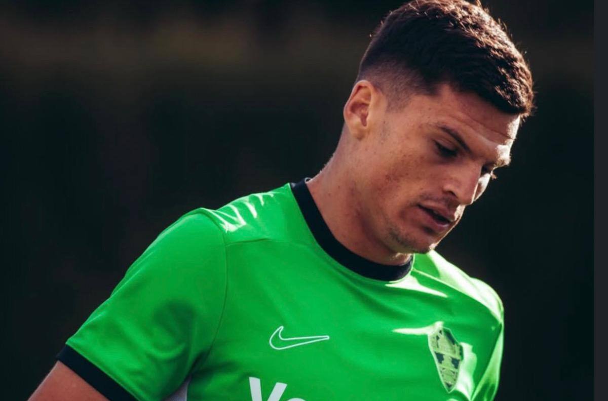 En Elche advierten a Lucas Cepeda por posible descenso: “Tendrá que cumplir su contrato”