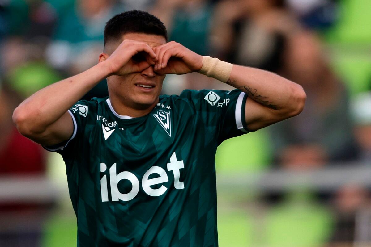 El delantero en su paso por Wanderers.
