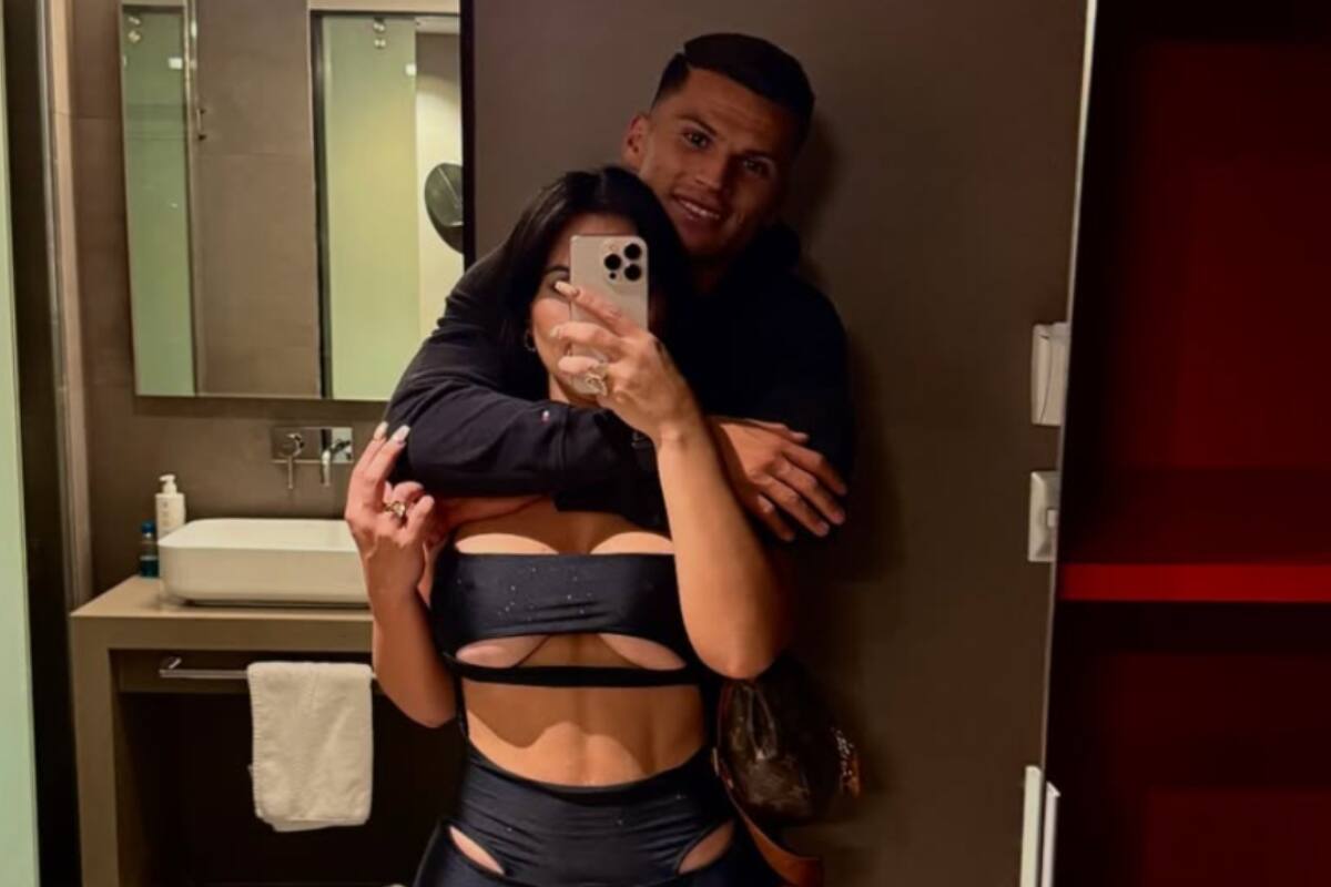 El delantero de Colo Colo confirmó nuevo romance a mediados de noviembre