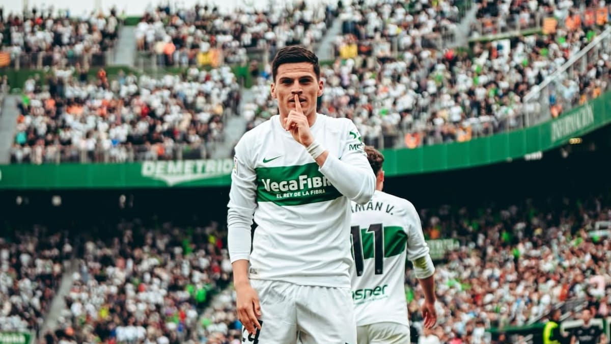 VIDEO | Lucas Cepeda marca su primer gol en España y manda al Sevila de Alexis y Suazo a zona de descenso