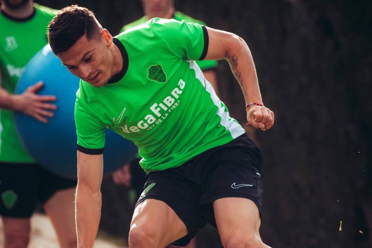 El delantero entrenando en Elche. Foto: Instagram Elche.
