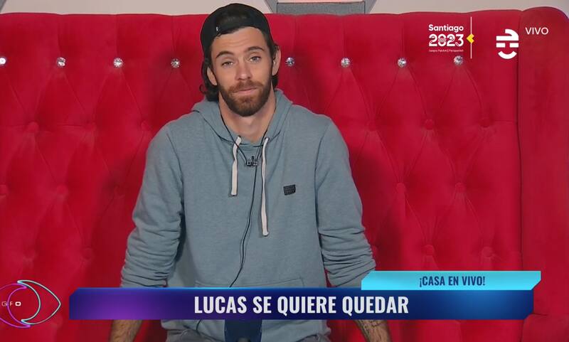 Lucas Crespo anunciando que no se va de "Gran Hermano" Chile.