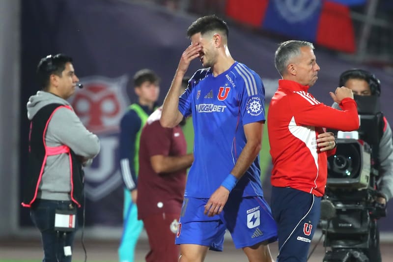 salió con molestias en el partido contra La Serena. Foto: Aton.