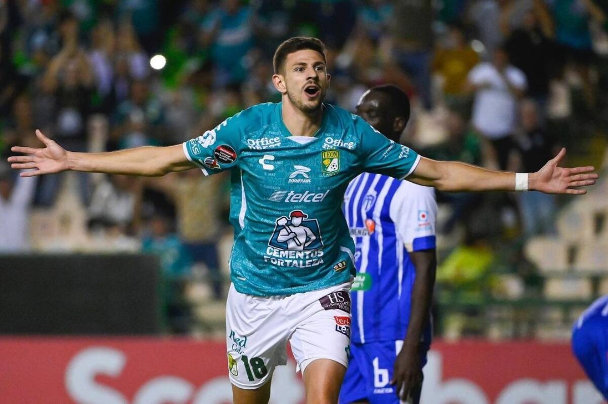 Lucas Di Yorio en México. Foto: Instagram.