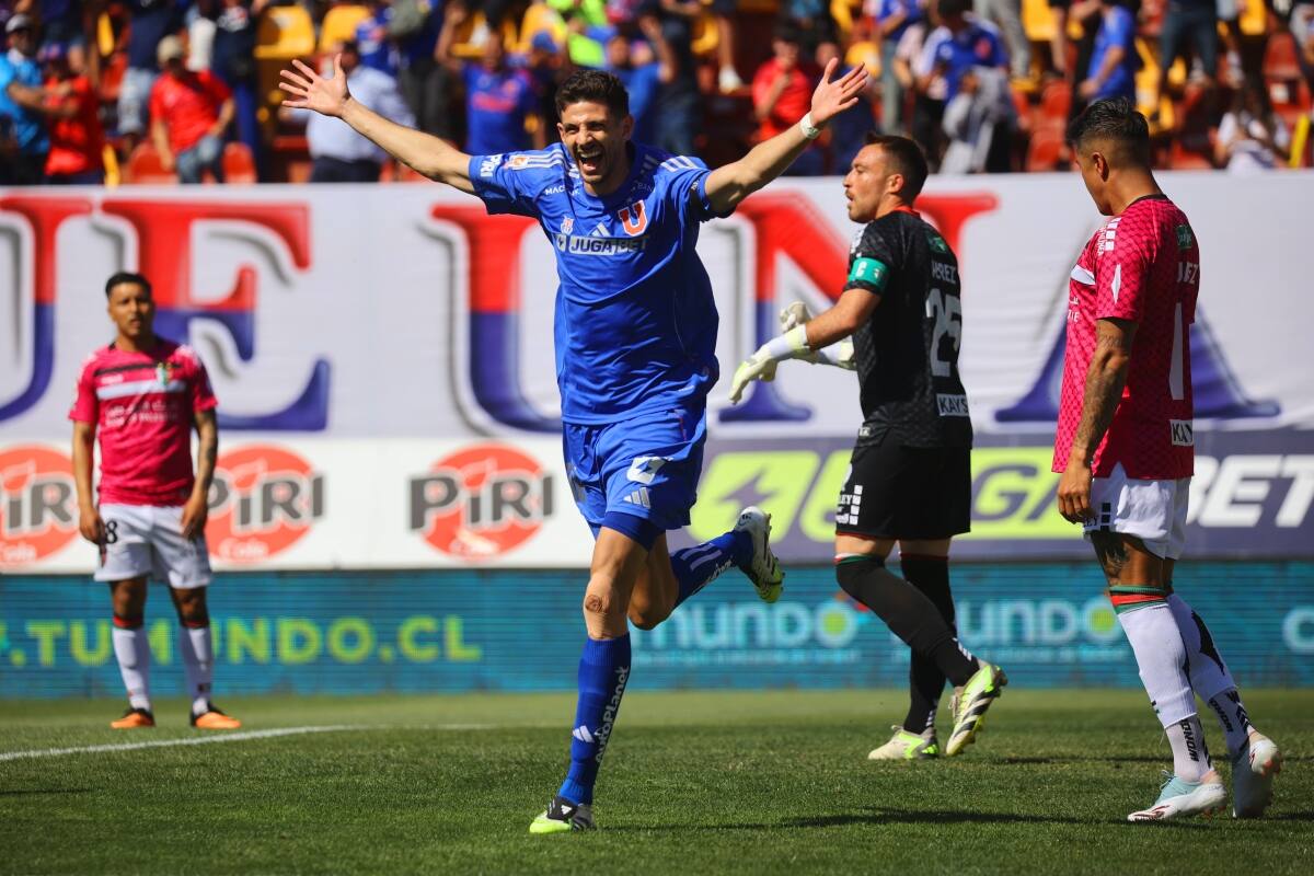 . Delantero de la U. Foto: Agencia Aton.